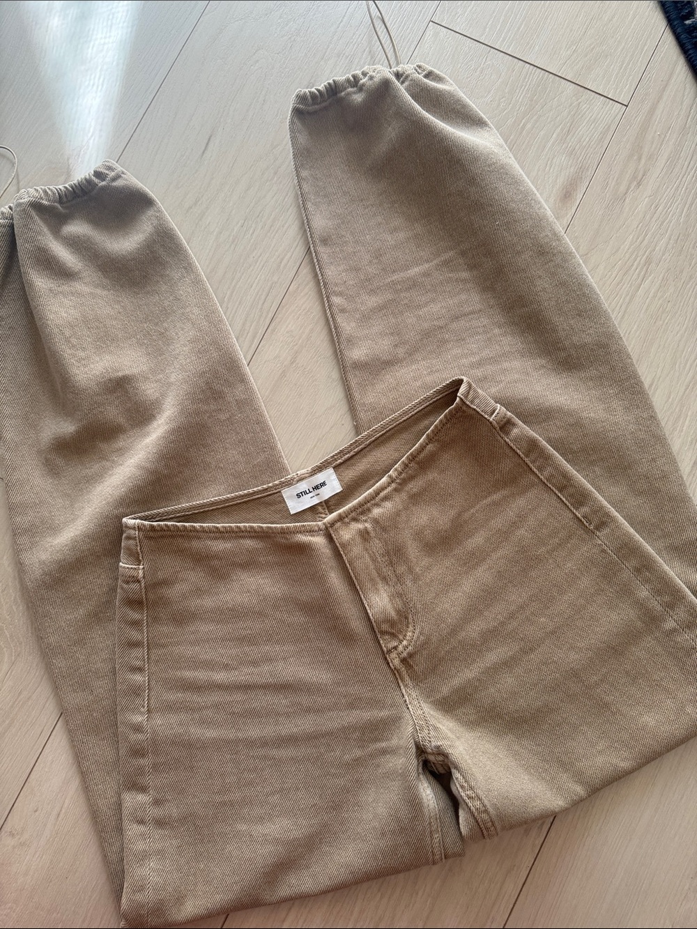 STILL HERE NY SPORT JEAN IN PEAR